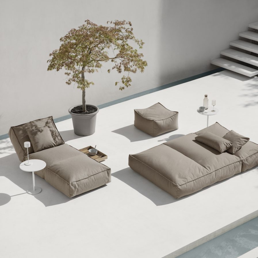 Stay-Outdoor Loungemøbler-Earth-Blomus-På terrasse